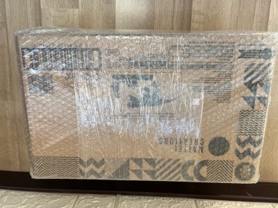 发货快物流也快，包装做得超到位，严实无破损，收到的东西完好如初，一点磕碰都没有，特别满意，会继续回购！