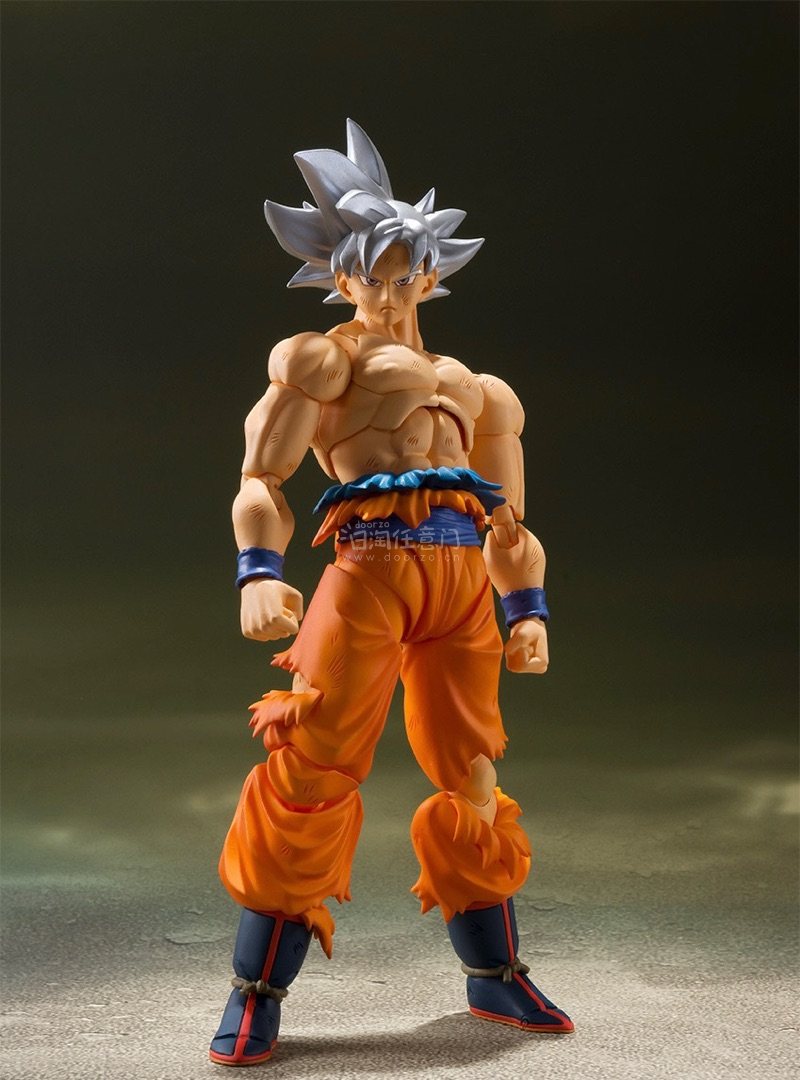 

终于等到这款万代SHF自在极意功孙悟空！日淘的包装超用心，气泡膜裹得严严实实，盒子完好无损，没有一点压痕。

打开后直接被惊艳到！银发造型还原度拉满，肌肉线条刻画细腻，涂装干净利落，没有溢色。关节可动性超强，能摆出各种战斗姿势，搭配特效件后氛围感直接拉满。

物...

终于等到这款万代SHF自在极意功孙悟空！日淘的包装超用心，气泡膜裹得严严实实，盒子完好无损，没有一点压痕。

打开后直接被惊艳到！银发造型还原度拉满，肌肉线条刻画细腻，涂装干净利落，没有溢色。关节可动性超强，能摆出各种战斗姿势，搭配特