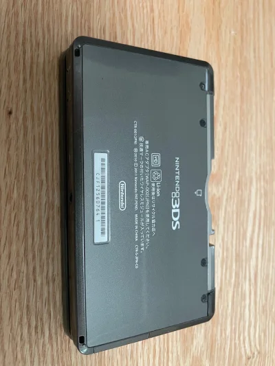 挺好的，本来还担心成色会不行，结果完全超出我的意料，功能也完美，按键都能触发，是不错的选择，开始会很担心收到货不对版，现在完全不觉得有问题了。