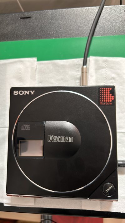 海淘几台机器到货，打开包装还不错，机器多还是选择每件独立打包装，运输风险低一点，这次有松下和建伍的机器，一次愉快的海淘经验