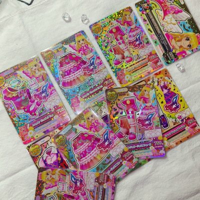 完美愉快的海淘！收到了漂亮的小卡片 状态好的出乎意料基本上白边都没有 而且价格超划算  会继续挖煤的！