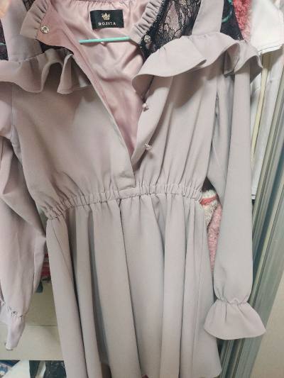 非常好，第一次使用挖煤姬购买衣物，非常好的一次购买经历！一键翻译功能超级方便，很轻松就能购买到合适的衣服。第一次尝试拼团功能，新手也能很好上手，省了我很多邮费用，很少的钱就买到了喜欢的裙子，非常开心。裙子到手没有一点损坏，依旧是原包装，使用挖煤姬购物非常安心！！！