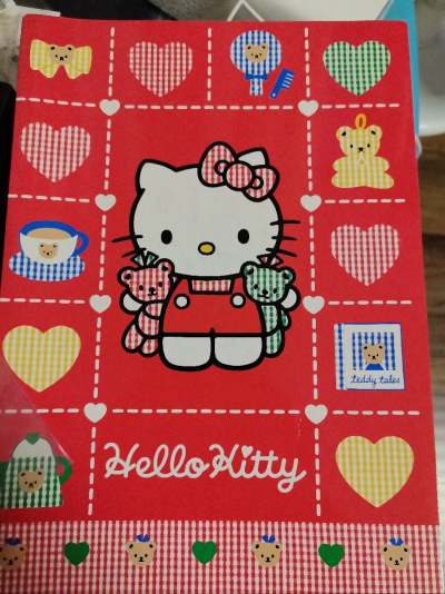 最近除了Kitty。三丽鸥其他IP也超爱。可可爱爱奇奇怪怪的东西太多了。根本买不完。好多好多古老的三丽鸥。经典