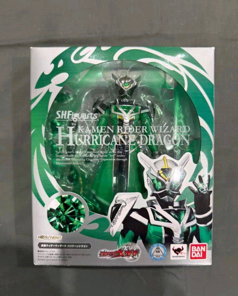 figma狂暴黑岩射手做工出色，造型极具张力，完美还原暴走形态的凌厉气场。涂装精细、配色冷峻，铠甲与纹理细节到位，关节紧实、可动优秀，能轻松摆出战斗姿态。配件丰富，大剑、特效件齐全，把玩与摆柜都很有质感，整体质感在线，是黑岩粉丝必入的精品可动手办。这次在挖煤姬购入，...figma狂暴黑岩射手做工出色，造型极具张力，完美还原暴走形态的凌厉气场。涂装精细、配色冷峻，铠甲与纹理细节到位，关节紧实、可动优秀，能轻松摆出战斗姿态。配件丰富，大剑、特效件齐全，把玩与摆柜都很有质感，整体质感在线，是黑岩粉丝必入的精品