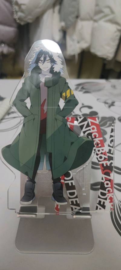 蹲到的这款立牌，实物拿到手真的惊艳到说不出话！工艺超级细腻，角色线条流畅得像要活过来一样，连发丝和衣褶的细节都闪着淡淡的光泽。材质是沉甸甸的磨砂质感，捧在手里特别扎实，完全不是轻飘飘的廉价货。

最惊喜的是价格，算上国际运费竟然比市价还低一大截！平台物流更新很及时，...蹲到的这款立牌，实物拿到手真的惊艳到说不出话！工艺超级细腻，角色线条流畅得像要活过来一样，连发丝和衣褶的细节都闪着淡淡的光泽。材质是沉甸甸的磨砂质感，捧在手里特别扎实，完全不是轻飘飘的廉价货。

最惊喜的是价格，算上国际运费竟然比市价还低