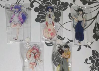 入手的这款立牌，拆箱那刻直接心跳加速——这也太超值了！

立牌的实物简直在发光！材质是沉甸甸的亚克力，边缘打磨得光滑圆润，完全不是那种单薄脆弱的质感。角色立绘的印刷精度高得吓人，连眼神里最细微的光影渐变和服饰上最繁复的纹理都清晰可见。最惊艳的是底座设计，带着细腻的珠...入手的这款立牌，拆箱那刻直接心跳加速——这也太超值了！

立牌的实物简直在发光！材质是沉甸甸的亚克力，边缘打磨得光滑圆润，完全不是那种单薄脆弱的质感。角色立绘的印刷精度高得吓人，连眼神里最细微的光影渐变和服饰上最繁复的纹理都清晰可见。最惊