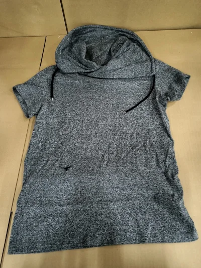 挖煤姬这个平台让我很惊喜 这个软件一点也不复杂 新手也很容易看懂 而且客服态度也特别好 会及时解决用户的需求 我最喜欢的是入库拍照服务 工作人员拍的特别清晰 而且手续费也不贵 这个平台真的特别好