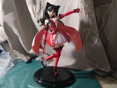 二月第二单到货了，这次还是继续分享四款手办，魔法少女凛卖家是标注仅拆封的，但是刘海还是掉漆了，挺明显的，不过1/6确实挺大一只，一点掉漆倒也不重要了；梓喵的景品是之前买的伦敦行系列就差这一只了，终于补齐了；两仪式是虽然无盒的，倒也挺新，卖家保存得不错；学姐的这个也是...二月第二单到货了，这次还是继续分享四款手办，魔法少女凛卖家是标注仅拆封的，但是刘海还是掉漆了，挺明显的，不过1/6确实挺大一只，一点掉漆倒也不重要了；梓喵的景品是之前买的伦敦行系列就差这一只了，终于补齐了；两仪式是虽然无盒的，倒也挺新，卖