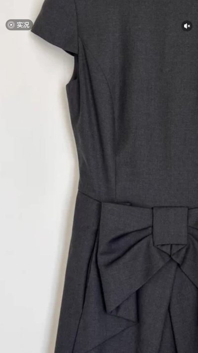 挖煤姬是一个超级优秀的日本海淘代购平台，在上面可以买到各种各样的日本商品，不仅发货速度快，物流速度也很快这次春节来临之际，我在上面买了一些连衣裙，每个裙子都非常合适，我购物体验非常满意！