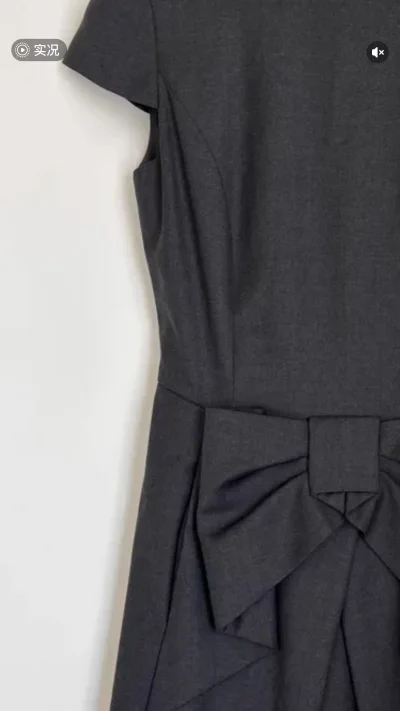 挖煤姬是一个超级优秀的日本海淘代购平台，在上面可以买到各种各样的日本商品，不仅发货速度快，物流速度也很快这次春节来临之际，我在上面买了一些连衣裙，每个裙子都非常合适，我购物体验非常满意！