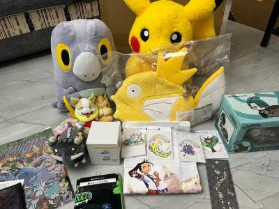 从下单到收货一路没有任何问题，包装也非常完美，东西也顺利安全到家，开出了意想不到的好东西，特别特别值啊，就这样狠狠炫耀了！！