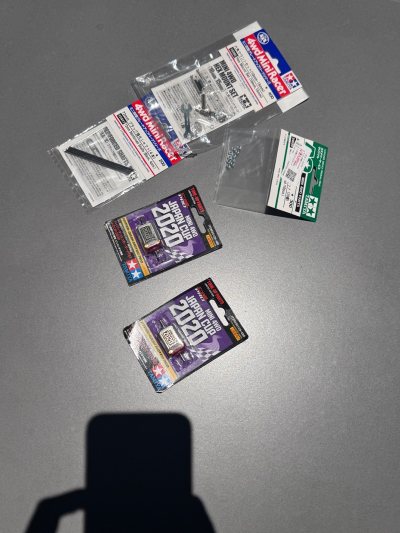 已经买了好多次四驱车配件了，又方便又划算。价格比国内便宜的多，物流速度也不慢。真心推荐四驱车玩家用用这个APP