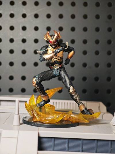 匠魂亚极陀，凑单买的，最近收到货，关节没啥问题，漆面也挺好，造型还帅。

箱子是挖煤姬的纸箱加内部泡膜，东西安全到达。

#挖煤姬# 