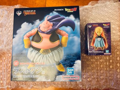 龙珠一番赏 超级赛亚人之战 胖布欧 巴比迪 超赛孙悟空 弗利萨 孙悟天 特兰克斯 都是非常经典的人物造型 非常喜欢



