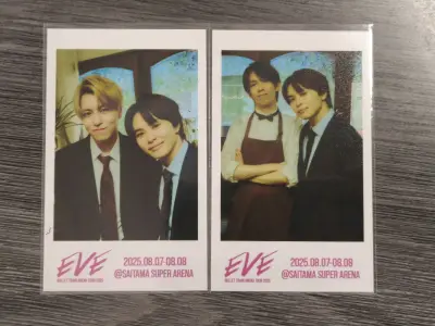 从1月底一直等到2月中心心念念的CD生写和小卡终于到啦！！！樱花妹包装超级好，拿到手后立马拆开了！！竹蜻蜓线虽然等待时间长但是运输很好有实时物流更新，箱子超级硬里面的泡沫纸也很厚，很满意的一次代购！！下次还会来买的?