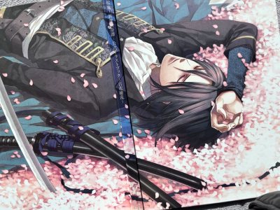 这单是书所以选的海运 大概花了一个月的时间还可以 打包的非常严实 光是拆这个包装就拆了好大一会 东西完美无缺没有损伤


