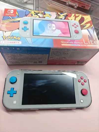 挖煤姬发了88折优惠券，以很优惠的价格买入了这台剑盾限定的switch lite,购买的拍照服务拍的照片也很清晰，客服服务态度好！