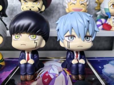 赶在年前收到了妹控男 切煤体验很好  总是有意外惊喜  买的中古 发出来收到的是全新未拆的。虽然盒子一般 但是也是全新呀。中古价格买全新很满意