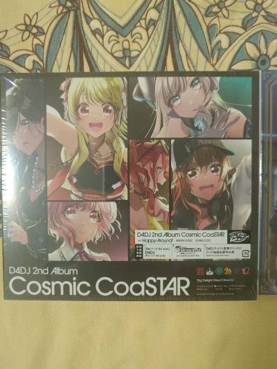 在挖煤姬下单的第三周，包裹就以竹蜻蜓专线抵达国内，全程仅耗时12天。打开包裹的瞬间，我被内部严实的防护震惊——除了商品自带的原包装外，平台额外填充了三层气泡膜和防撞纸板，连边角都做了加固处理。我购买的二手动漫周边碟片完好无损，碟面连指纹都没有，可见仓库分拣时的细...在挖煤姬下单的第三周，包裹就以竹蜻蜓专线抵达国内，全程仅耗时12天。打开包裹的瞬间，我被内部严实的防护震惊——除了商品自带的原包装外，平台额外填充了三层气泡膜和防撞纸板，连边角都做了加固处理。我购买的二手动漫周边碟片完好无损，碟面连指