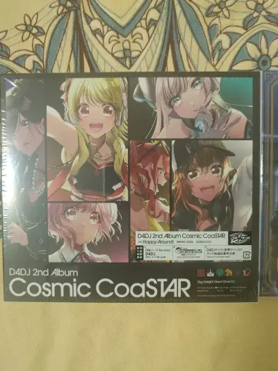 在挖煤姬下单的第三周，包裹就以竹蜻蜓专线抵达国内，全程仅耗时12天。打开包裹的瞬间，我被内部严实的防护震惊——除了商品自带的原包装外，平台额外填充了三层气泡膜和防撞纸板，连边角都做了加固处理。我购买的二手动漫周边碟片完好无损，碟面连指纹都没有，可见仓库分拣时的细...在挖煤姬下单的第三周，包裹就以竹蜻蜓专线抵达国内，全程仅耗时12天。打开包裹的瞬间，我被内部严实的防护震惊——除了商品自带的原包装外，平台额外填充了三层气泡膜和防撞纸板，连边角都做了加固处理。我购买的二手动漫周边碟片完好无损，碟面连指