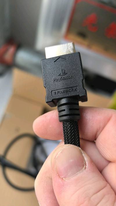 收到后上机实验效果很好。测试了几款游戏效果不错。玩PS1游戏效果也很好。测试了PS1的生化危机3。生化危机2。测试了PS2的。源氏女忍者的经典游戏