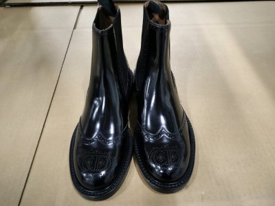 很美好的收物体验！好幸运遇到了很好的卖家，实物跟拍的一样很好，挖煤姬的员工都很好处理问题很快速，发货很快就收到货了，这是我第三次回购了，在里面可以找到稀有的物美价廉的商品真是太棒了，真的非常幸运！祝天天开心！