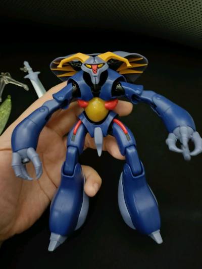 这次是在了的这次在挖煤姬购买的玩具。圣战士到货非常快。打包也没有损坏。挖煤姬服务果然很好，下次还来。