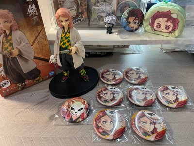 我被一群兔子围攻了呀！怎么那么可爱呢，我快被萌晕了，感谢煤炉，感谢好价，这只兔子真的太可爱了呀！我越来越喜欢了呢犭≖`‸´≖