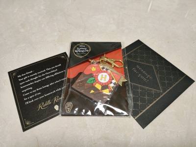 25年的最后一个包裹!
这一次买的商品是迪士尼扭曲仙境的白色情人节礼物， 日本卖家包装的特别好，大爱。希望能一直遇到这种阳花妹。
这次选择的路线是挖煤姬的竹蜻蜓专线，速度很快，性价比直接拉满！没想到短短十天就顺利收货，速度让我惊喜，包装更让我安心！外箱尺寸恰到好处!...25年的最后一个包裹!
这一次买的商品是迪士尼扭曲仙境的白色情人节礼物， 日本卖家包装的特别好，大爱。希望能一直遇到这种阳花妹。
这次选择的路线是挖煤姬的竹蜻蜓专线，速度很快，性价比直接拉满！没想到短短十天就顺利收货，速度让我惊喜，包装更