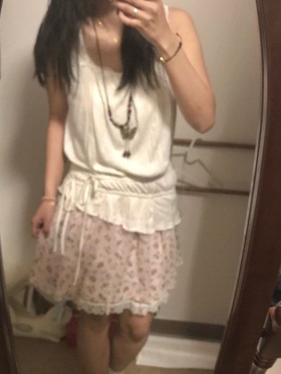 古着控必冲挖煤姬！款式多成色好，价格也合适。操作简单，打包牢固，运输安全，轻松淘到心仪款，整体体验非常好，会一直回购！