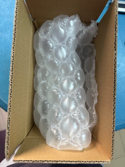 购买方式非常迅速算得上是秒下单，没有各种繁琐的操作，也提供了好几种物流选择，包装用心总体来说是一次非常愉快的海淘体验


