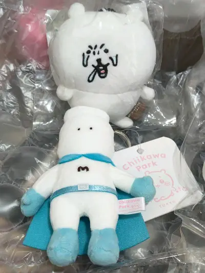 切了一些玩偶挂件，因为是下单秒切所以不用担心被别人抢先，安心吃到了好价!物流走的竹蜻蜓，包税是非常好的，用时两周左右。今天收到后开箱发现物品摆放整齐，外围裹了泡沫纸防震，每一个物品都完好无损(▽｀)。购物体验感非常好!有什么问题客服也能帮忙积极解决。