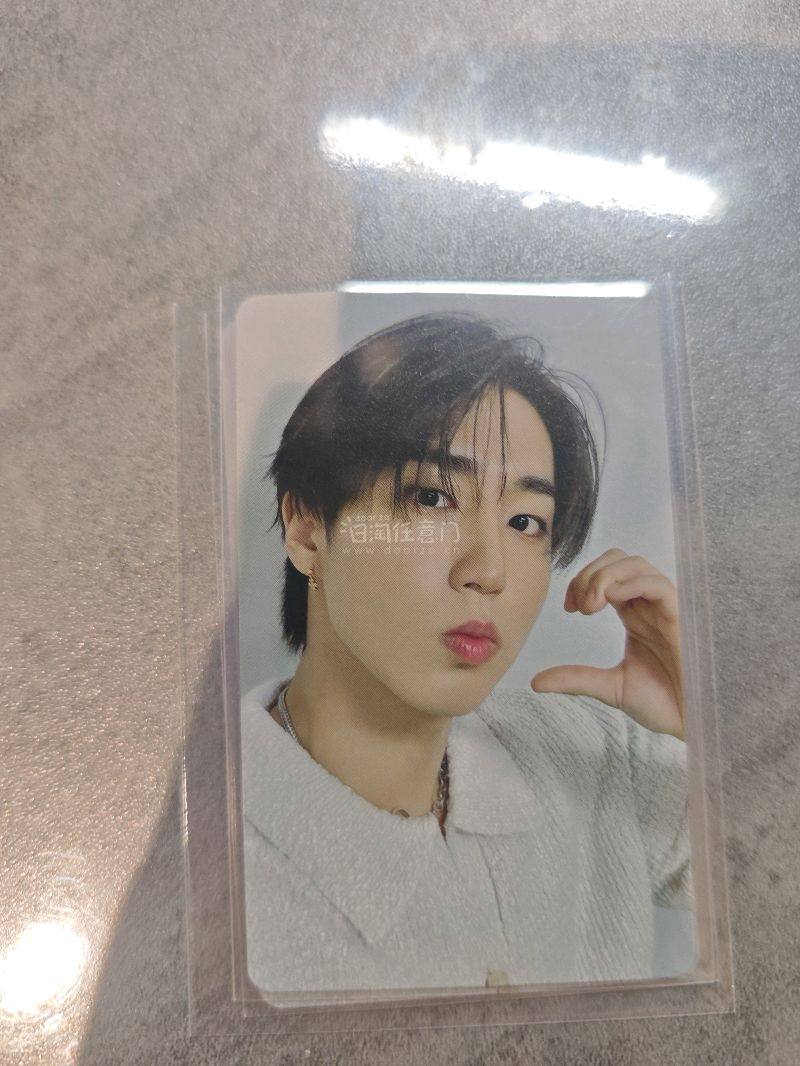 只要切卡一定会选的竹蜻蜓plus！这次超级快，不到五天就寄回来了，即使姬姬过年了也不放假哈哈哈，辛苦工作人员了TT效率真的很高