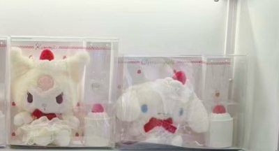 喜欢了很久的草莓一代，特别可爱，玩偶很萌保存很完美，卖家发货特别快，竹蜻蜓到手没有盒损，很快就到国内了。完美梦情