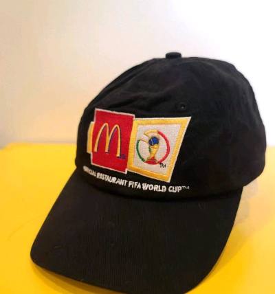 很好用的一個日本網購平台，介面方便清晰，還能拍賣，快遞選擇也多。購得一頂可口可樂×世界盃收藏的帽子 ！品質和價格都好



