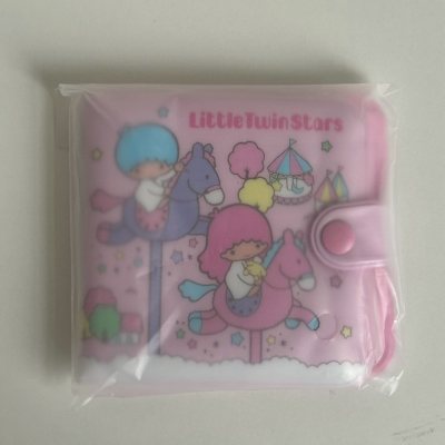 特别特别可爱，而且特别好的是这次速度很快，一周就收到了包裹。竟然在年前就给我送到了，包装的也特别特别好呀，很喜欢很满意