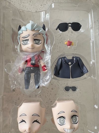 首先是代切 速度真的很快 反应很及时。还可以申请同捆节省运费。包装很用心，用了两层泡沫纸加泡沫袋，包装盒严丝合缝，满满的安全感。物流速度挺快的，审核用了三天，但是发货到手仅用了六天两小时。很满意的一次购物?
