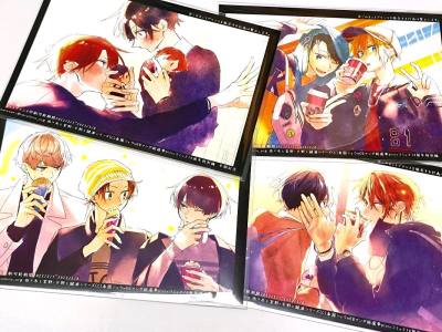 这次还是走的EMS，就这样被佐宫牢牢捆住?EMS好快真的好快！上个月的汇率低低的虽然是亚克力立牌但也还是过了，算是好价收了一个小set，美之！但其实这个是两个月前仓库的我真的没招了?EMS还是快得让人很放心^_^
