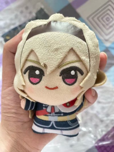 终于蹲到了克洛的努努，稀有配色的Adidas棒球帽和迷宫组的剧场版挂画。代切速度很快，应该不到一分钟就切好了，合单也很好，发货很快，包装的也很好，很满意。