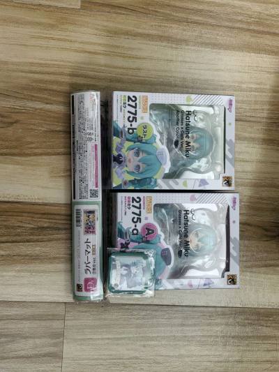 通过挖煤姬平台淘了一组初音咖啡厅联动粘土人，里面包含一个last赏和一个A赏，走的竹蜻蜓专线，速度挺快的，包装还行