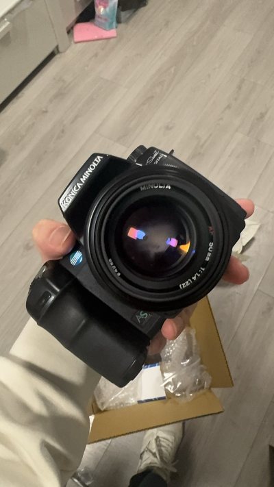 夸一夸挖煤姬的购物体验！整个日淘流程非常顺畅，界面对新手很友好。最让我安心的是他们的打包服务，里三层外三层包裹得严严实实，精密的老相机和镜头漂洋过海来到手里依然完好无损，成色完全符合页面描述。物流速度也比预想的快很多，整个过程省心又省力。这次的海淘体验堪称完美，以后...夸一夸挖煤姬的购物体验！整个日淘流程非常顺畅，界面对新手很友好。最让我安心的是他们的打包服务，里三层外三层包裹得严严实实，精密的老相机和镜头漂洋过海来到手里依然完好无损，成色完全符合页面描述。物流速度也比预想的快很多，整个过程省心又省力。