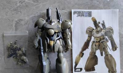 作为新川洋司的粉丝，这款FA玄武肯定是会入的，虽然是老胶，但外形还是很耐看，这次选的是海运，速度很快，打包也很好