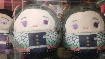 挖煤姬切的第一单，体验感很好，这单走的EMS，包裹很严实，还包了泡沫纸，东西完全都没有损伤，因为这单里面有书所以走了小航空，送货审核大概是三四天，东西也很好，选择挖煤姬页面简洁方便，适合新人用，第一次切很开心