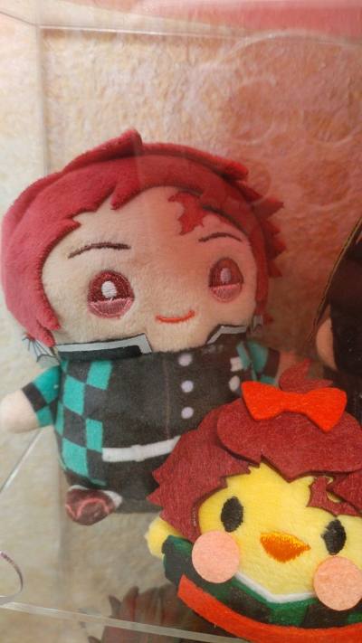 成色意外的好，挖煤姬确实很实用，新人有很多券，运费还可以积分和券叠加，可以省蛮多钱，物流也快，入库前拍照很仔细。第一次海淘体验感很好