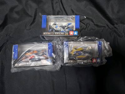 田宫 1:24 美能达本田摩托车模型，成色优秀，品相超出预期。价格略偏高，不过实物质感很好，收到特别满意，很开心！