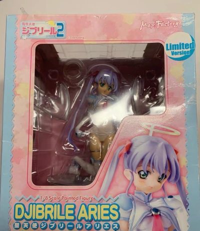 在日拍买的东西，只要是日拍的几乎都会选择在挖煤姬上竞拍。不只是因为出价很快，出的价格被超过之后提醒和退款也很迅速，不用一直蹲着看价格浮动，对新手来说很友好！下次还会选择在挖煤姬海淘！
