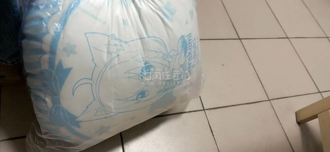 下载挖煤姬好久了但是第一次下单，26r拍卖得到的物品特别多特别值，感谢挖煤姬让我吃到好价的宝钟玛琳周边，而且发货特别快，显示要一周多但是一周内就空运到了，还用积分抵了特别多运费，开心，后续还会用挖煤姬买更多想要的物品