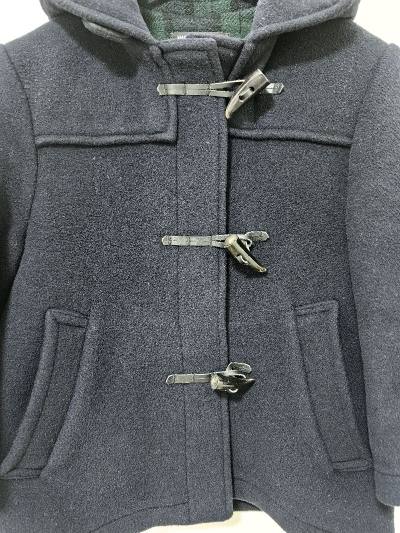 刚入手的短款呢大衣，质感超棒！奶杏色温柔百搭，上身显高不臃肿。细节做工精致，这个价位能买到真的很惊喜，爱了！