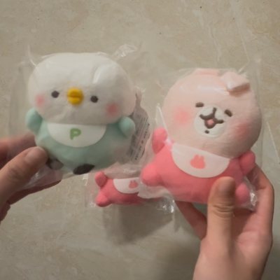 物流非常快 包装超级好 切煤非常的顺利 国际运费也很划算 玩偶完好无损到达 箱子也是非常的厚实 很满意！会继续用挖煤姬的！