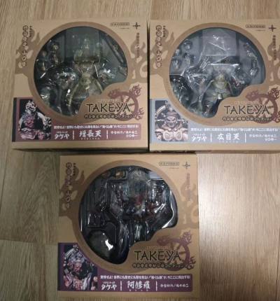 海洋堂 竹谷隆之山口式可动佛像系列，这个系列已经绝版，好在通过挖煤已经一点点收集起来。可动的佛像系列，展示出了佛像的威严，讲历史和手办的结合。